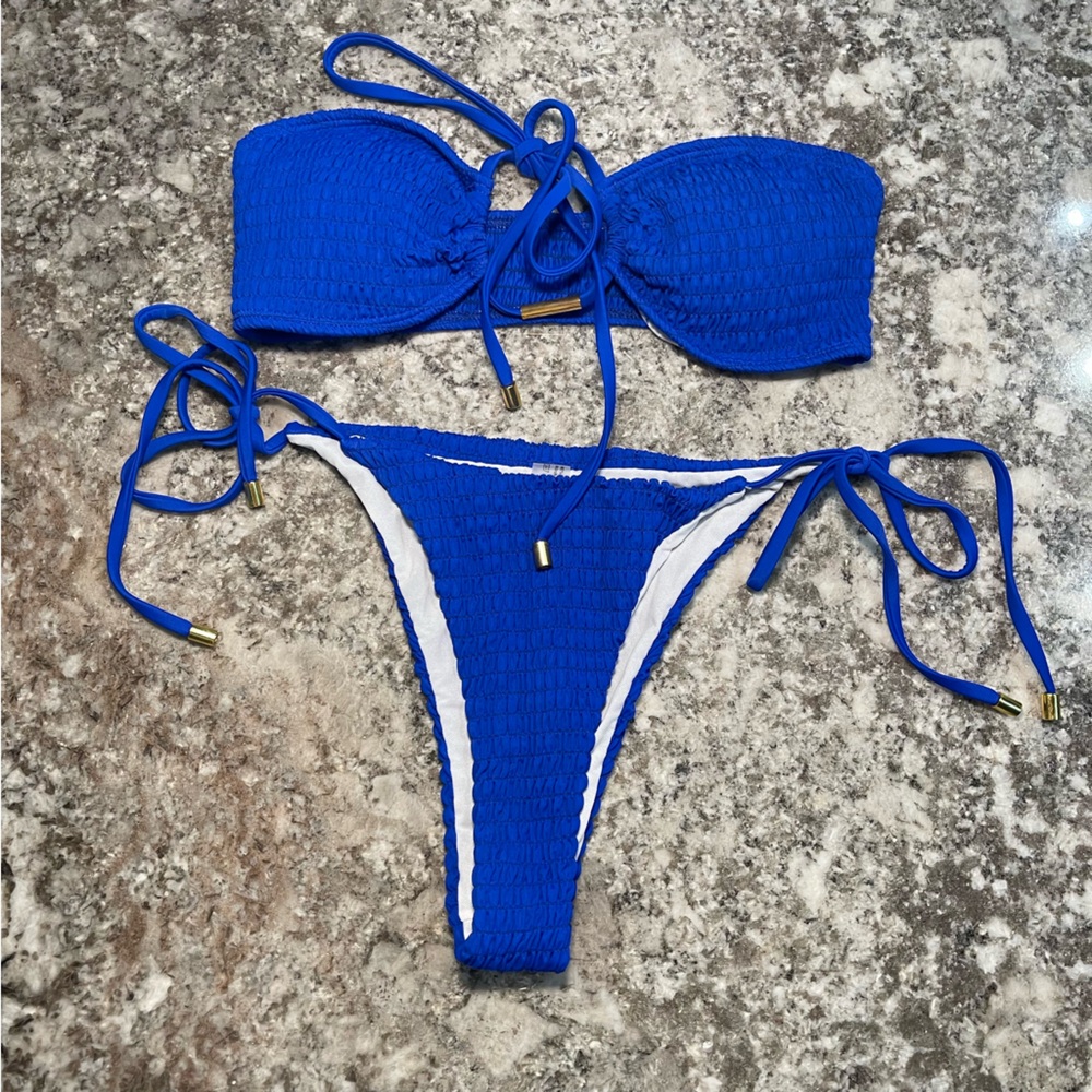 SweatyRocks Bikini Set Royal Blue High Rise bottom Halter Top size Small